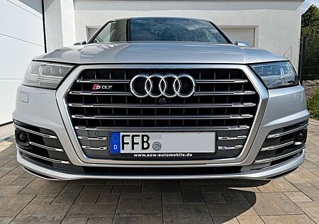 Audi SQ7 4.0 TDI QUATTRO-MASSAGE, PANO,AHK,NACHTSICHT
