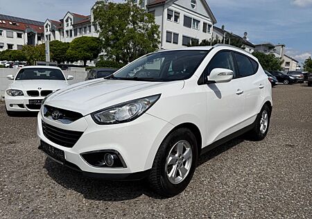 Hyundai ix35 Style AWD - Teilleder - Klimaaut. - SHZ