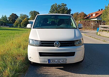 VW T5 Kombi Volkswagen 2,0 TDI 84KW 8 Sitzer