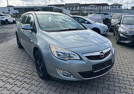 Opel Astra J Sports Tourer Edition