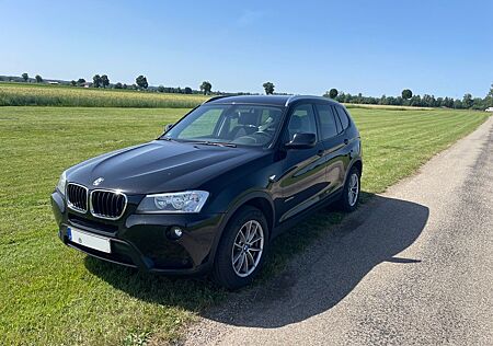 BMW X3 20d Autom. Sitzheiz. AHK, Tempom. 8f. bereift
