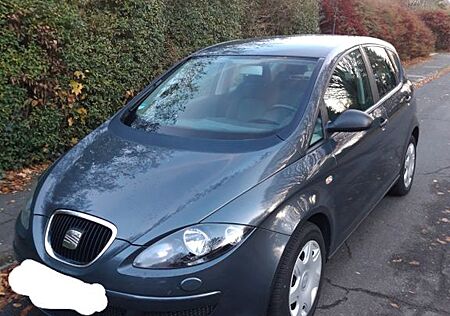 Seat Altea 1.6 ( Tüv Neu) Sitzheizung/klima