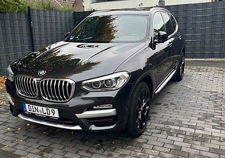 BMW X3 Top Design, Gepflegt, Sportsitze, Winterreifen
