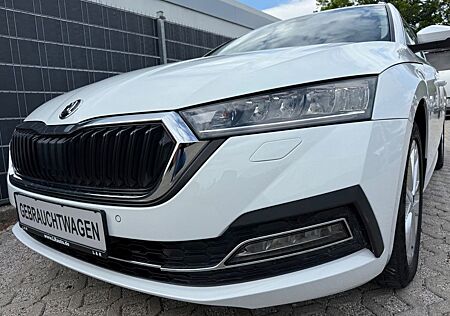 Skoda Octavia 2.0 TDI DSG Head up LED Navi Kamera ACC