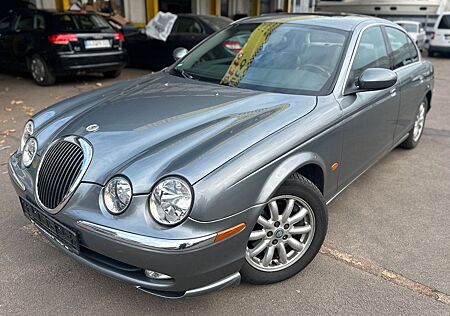 Jaguar S-Type 2.5 V6 Executive