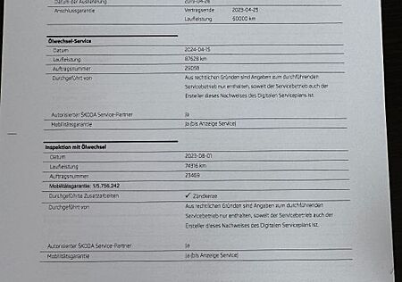 Skoda Octavia Combi 1.5 TGI DSG STYLE PANO LED ACC 1.H