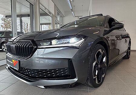 Skoda Superb Combi 2.0 TSI 195 kW 4x4 Sportline*VOLL