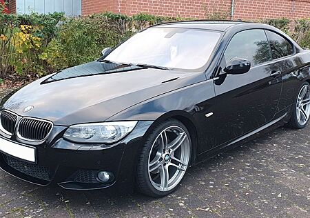 BMW 320i Coupé - E92 - M-Paket - Vollausstattung