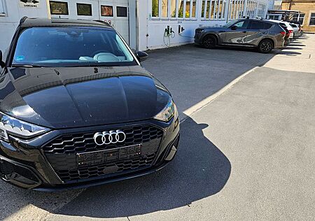 Audi A3 Sportback 30 TFSI advanced AHK; 5 J. WR; SHZ