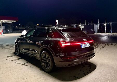 Audi e-tron 50 quattro 2020 Top Black Edition