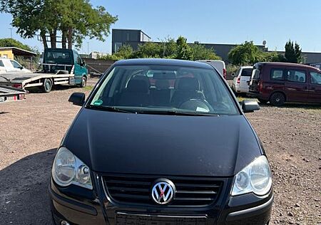 VW Polo Volkswagen IV United