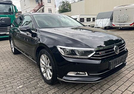 VW Passat Variant Volkswagen Highline 4M*PANO*ViRTUAL*ACC