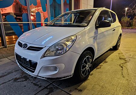 Hyundai i20 1.2 Comfort, Scheckheft