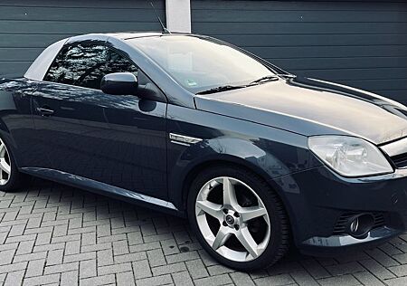 Opel Tigra 1.8