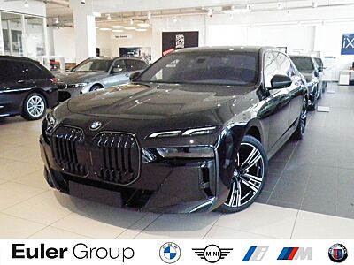 BMW 740 d xDrive Sportpaket HUD Luftfederung Niveau