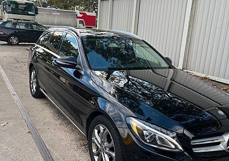 Mercedes-Benz C 250 T EXCLUSIVE 9-Gang Autom.