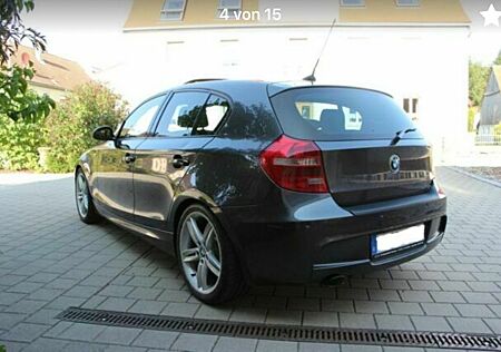 BMW 123d -