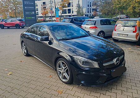 Mercedes-Benz CLA 200 AMG Line