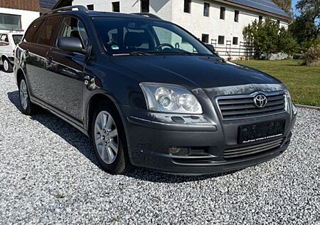 Toyota Avensis Kombi 2.2 D-CAT Klimatr, Xenon, TÜV neu!