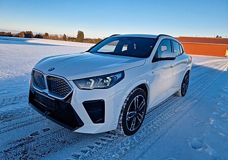 BMW iX2 20 eDrive M Sport