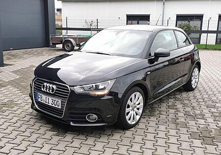 Audi A1 1.6 TDI Ambition Sportsitze/Lenkrad BremseNEU