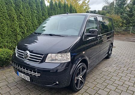 VW T5 Multivan Volkswagen T5 / 3.2 V6 / Leder /AHK / TÜV/8-fach ber.