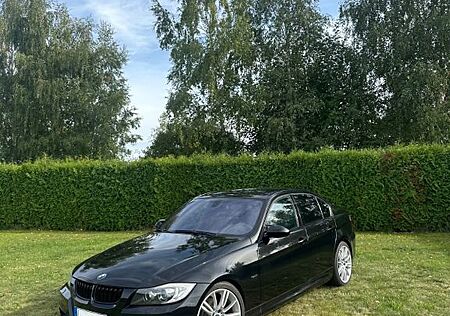 BMW 320i E90 M-Paket