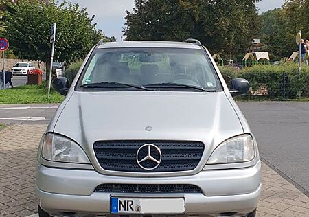 Mercedes-Benz ML 320 gebraucht kaufen Mercedes-Benz ML 320 - mit Gasanlage
