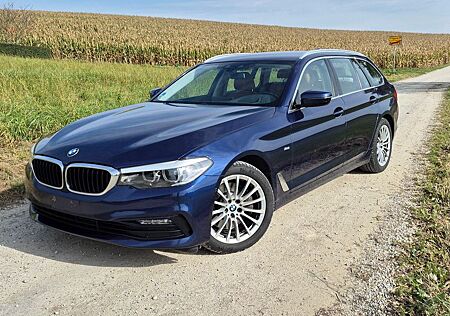 BMW 530d xDrive Touring A - HUD, AHK, Stand H