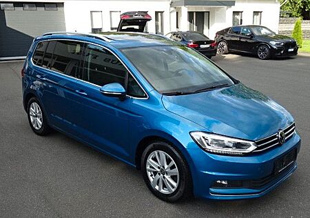 VW Touran Volkswagen 2.0TDI 7S,LEDER,NAV,LED,PANO,KAM,ACC,1HAN