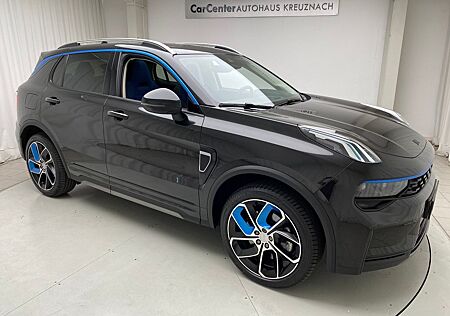 Lynk&Co 01 1.5 TD PHEV 1.5 Plug-in-Hybrid Automatik 360°