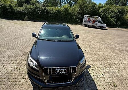 Audi Q7 S line 7 Sitzer Panoramadach