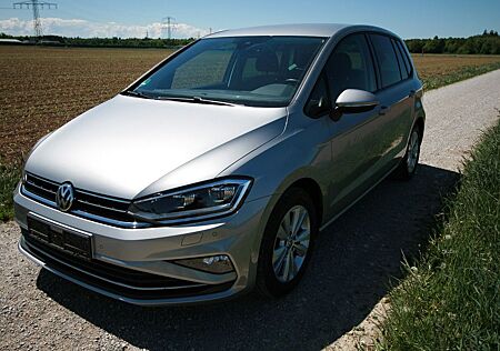 VW Golf Sportsvan Volkswagen 1.5 TSI Comf. DSG+LED+NAVI+ACC