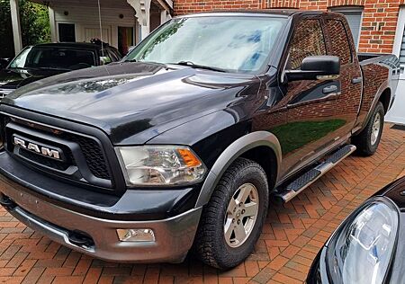 Dodge RAM 1500 5.7 V8 4X4+LPG Autogas+Navi+AHK+Kamera+