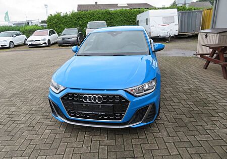 Audi A1 Sportback 25 TFSI S line