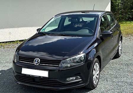 VW Polo Volkswagen 1.2 TSI BlueMotion *8-fach bereift* *SHZ*