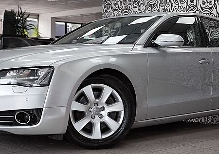 Audi A8 3.0 TFSI tiptronic quattro -