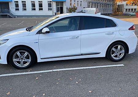 Hyundai Ioniq 1.6l GDi HYBRID Premium Premium