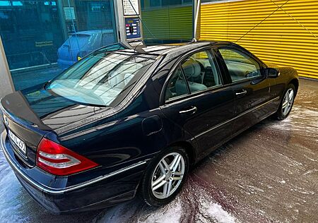 Mercedes-Benz C 200 KOMPRESSOR, Garagenfahrzeug!!