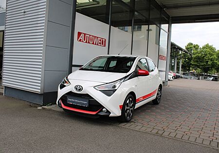 Toyota Aygo (X) Aygo AYGO 1,0L x-play club