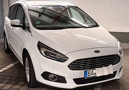 Ford S-Max 2,0 EcoBlue 140kW Titanium Auto Titanium