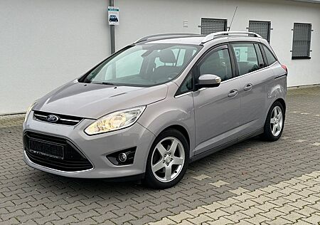 Ford Grand C-Max 1,6TDCi 85kW Titanium Titanium