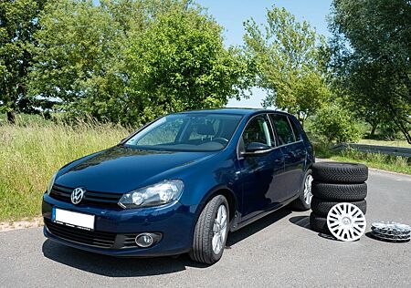 VW Golf Volkswagen VI 1.2 TSI 63 kW MATCH BLAU
