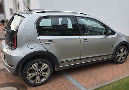 VW Up Volkswagen ! 1.0 TSI OPF 66kW cross ! cross !