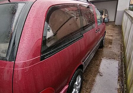 Toyota Previa 2.5i GL 8Sitzer Auto GL