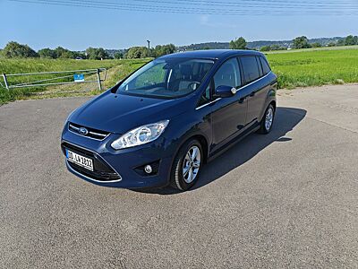 Ford Grand C-Max 1,0 EcoBoost 92kW Titanium Titanium