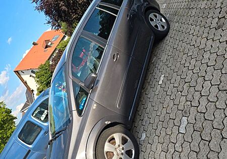 Opel Zafira 1.9 CDTI Edition 110kW Automatik