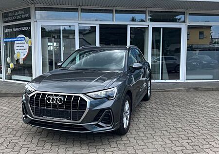 Audi Q3 35 TFSI S line