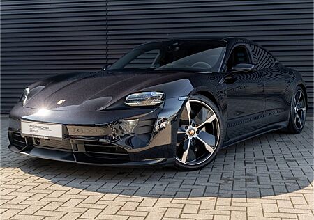 Porsche Taycan Turbo TOP Ausstattung UVP 185.426€