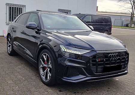 Audi SQ8 4.0 TFSI quattro